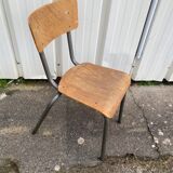 Chaises d'école