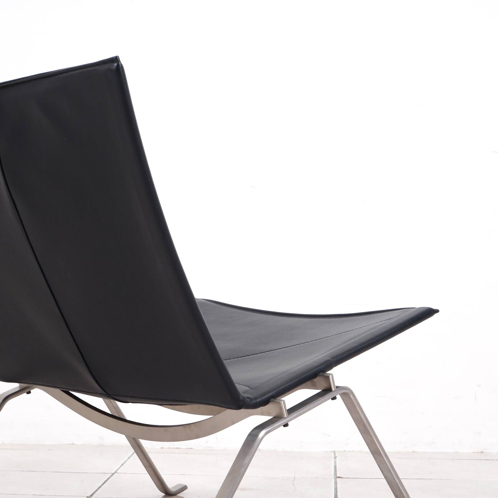 „PK 22“ lounge chair by Poul Kjaerholm for Fritz Hansen