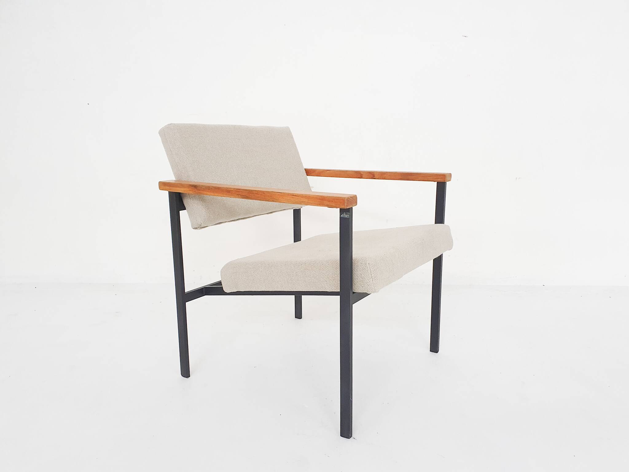 Minimalistic lounge chair by "Marko", The Netherlands 1960’s