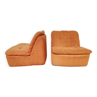 Pair of orange armchairs, 1970