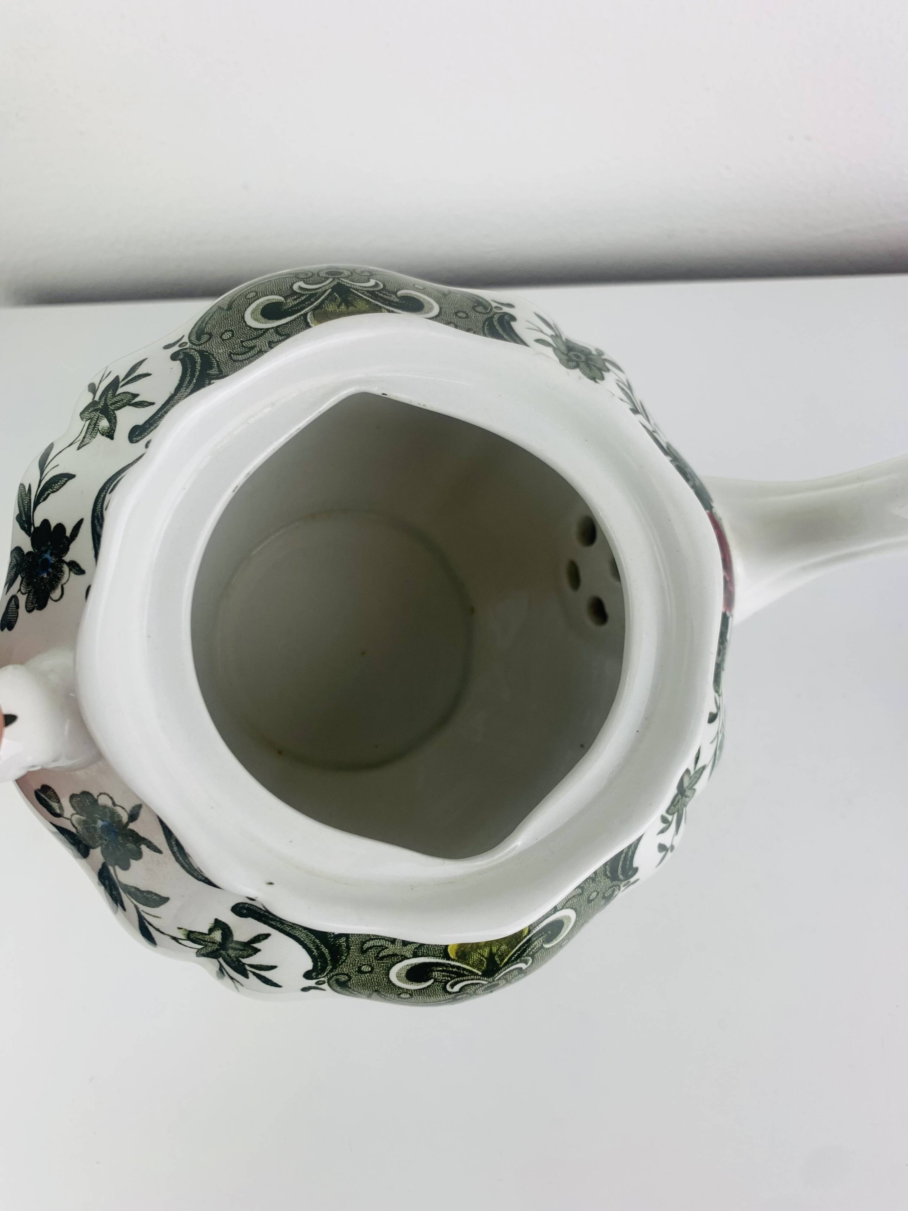 Windsor tea service Ridgway Staffordshire English earthenware, 6 cups