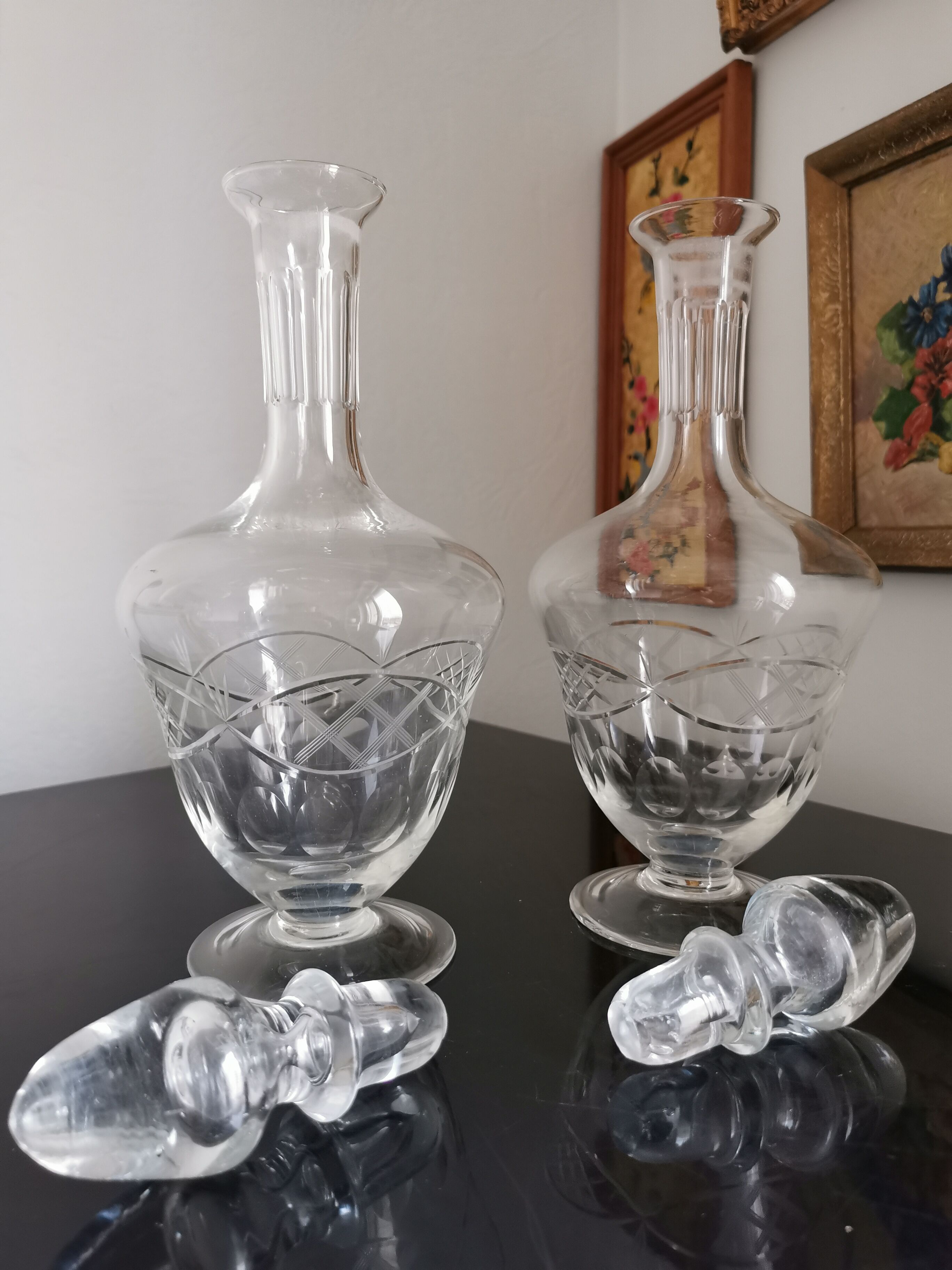 Duo of crystal decanters of Saint Louis