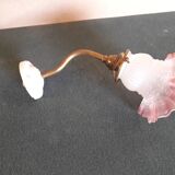 Tulip-shaped opaline wall light