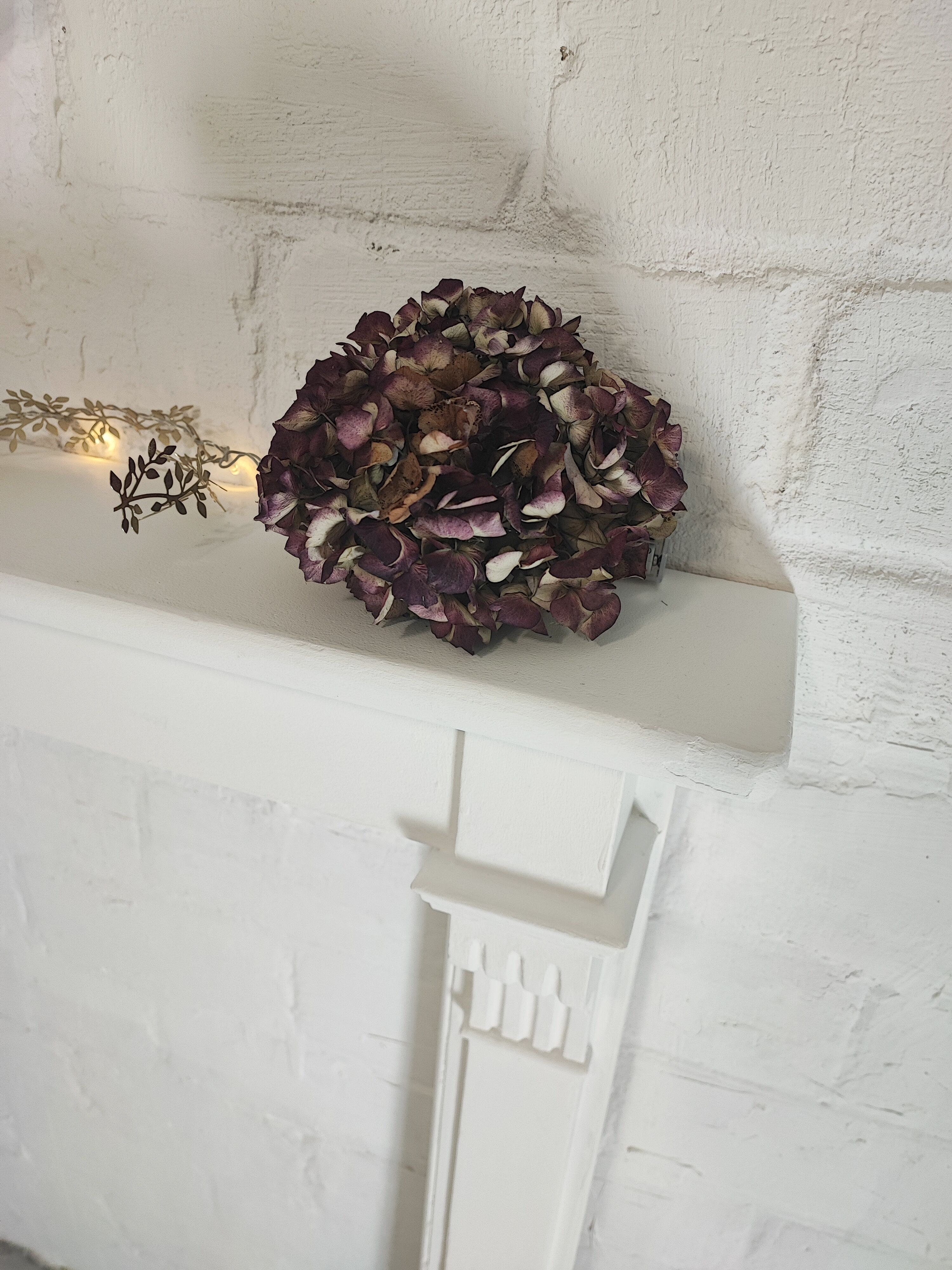 White fireplace mantle