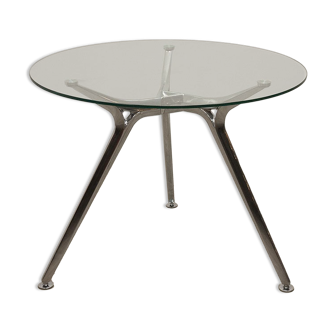 Round table chrome base glass