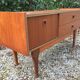 Commode scandinave en teck à 2 tiroirs et 1 abattant