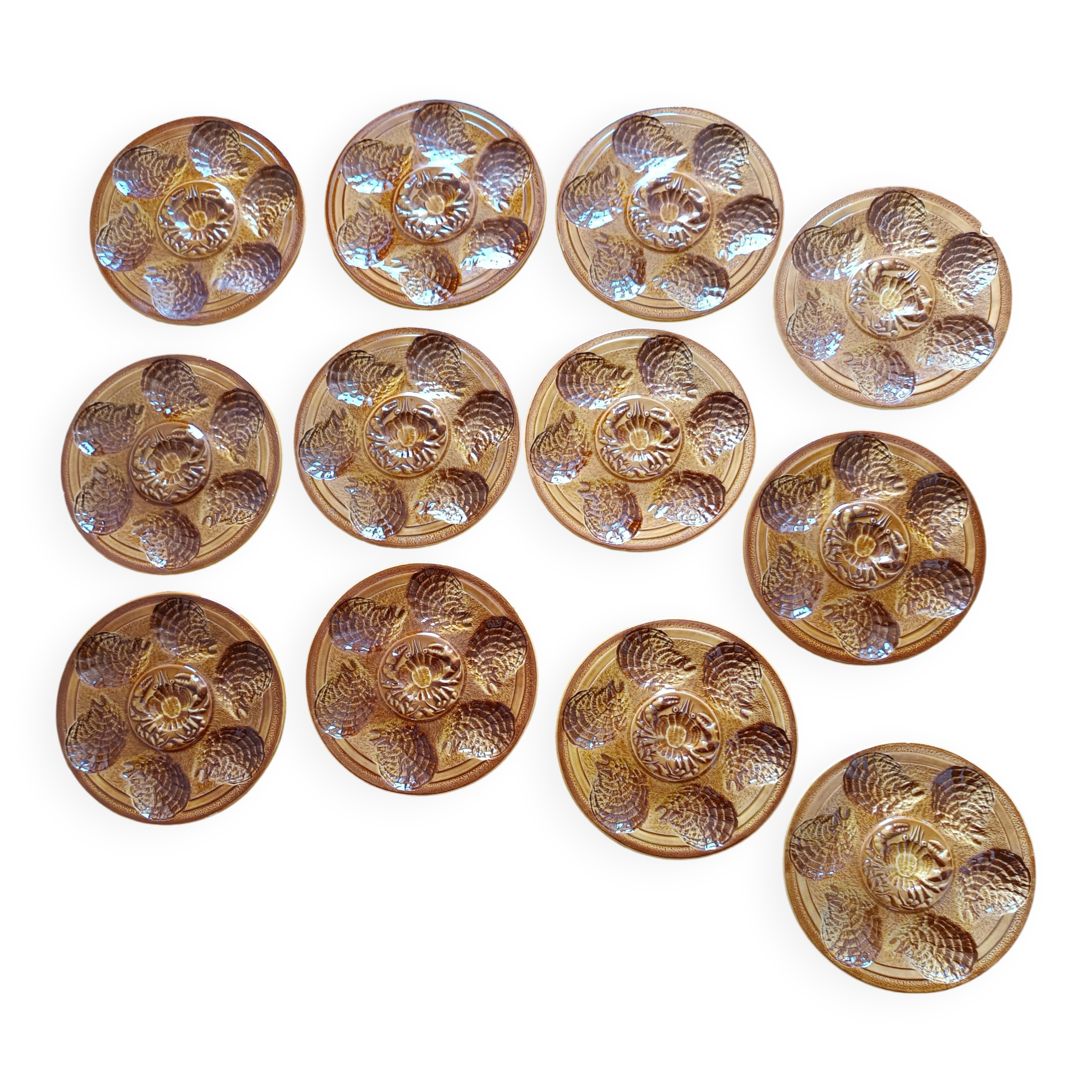 12 vintage oyster plates Ateliers d’Art du Reverney France barbotine