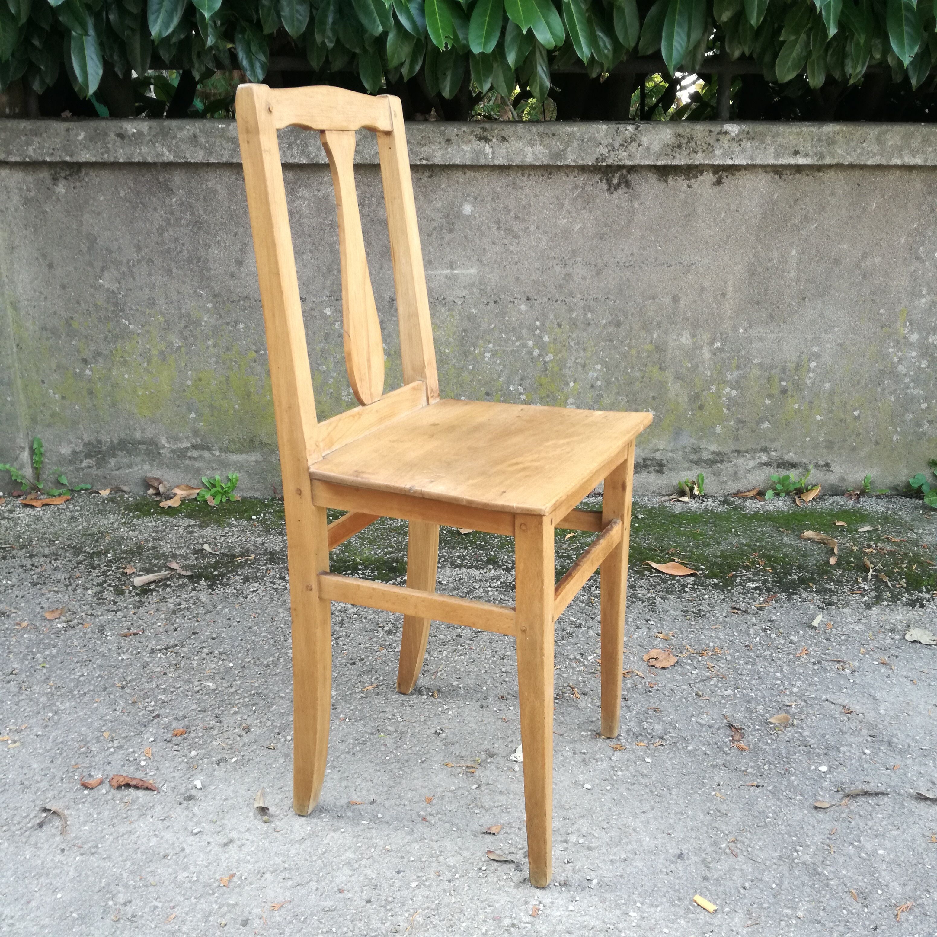 Chaise en bois, France 1940