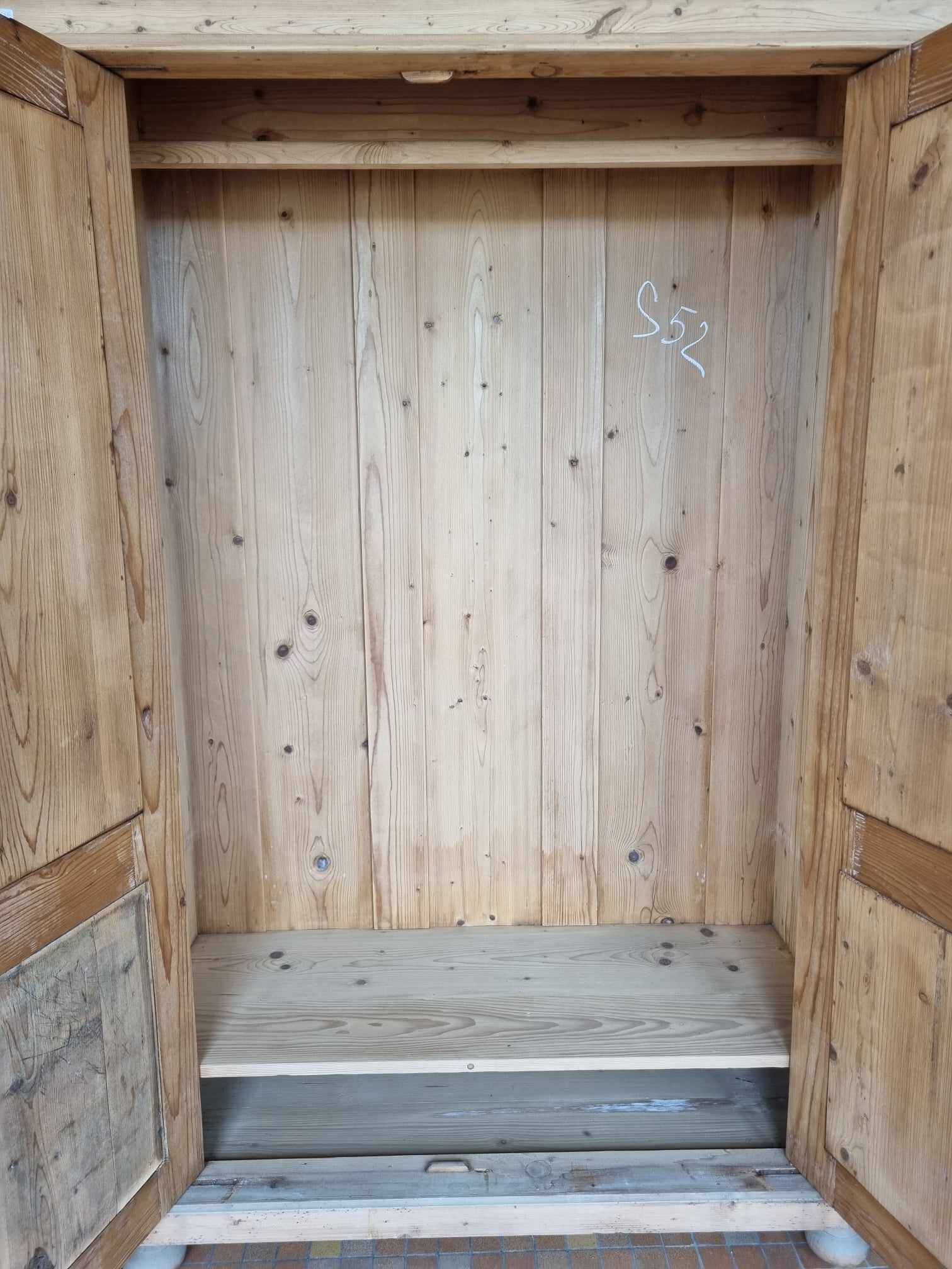 Fir cabinet