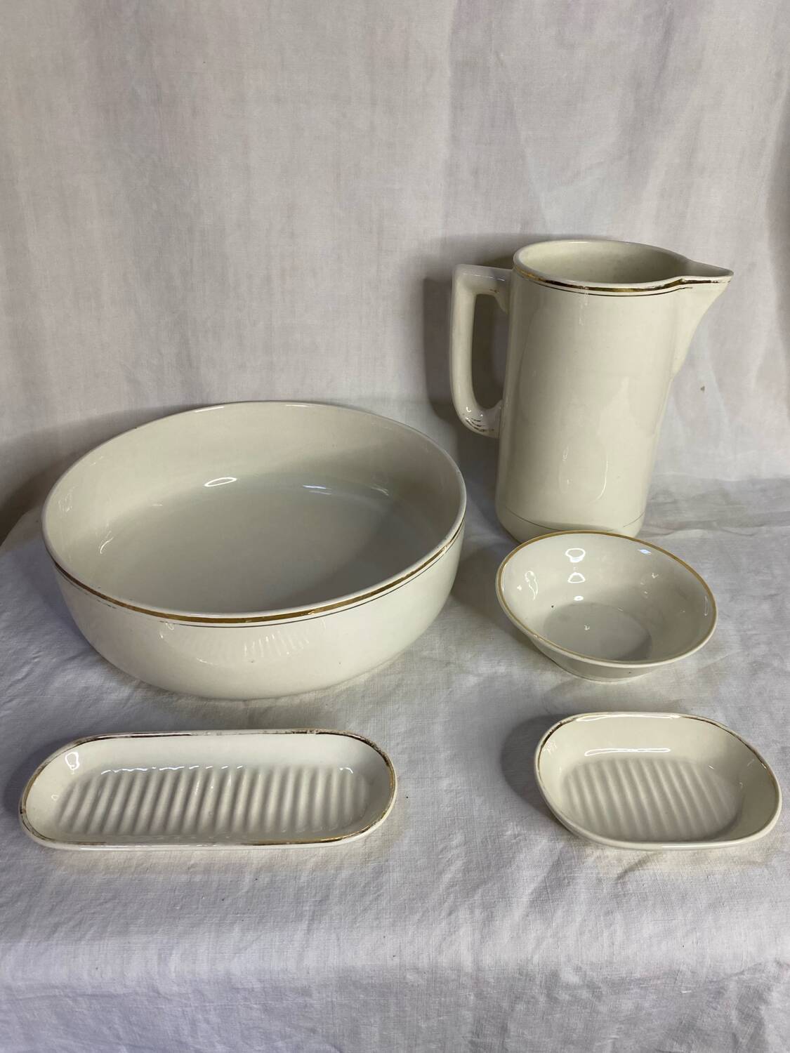 Ceramic bathroom set - Set of 5 pieces - Céranord St-Amand