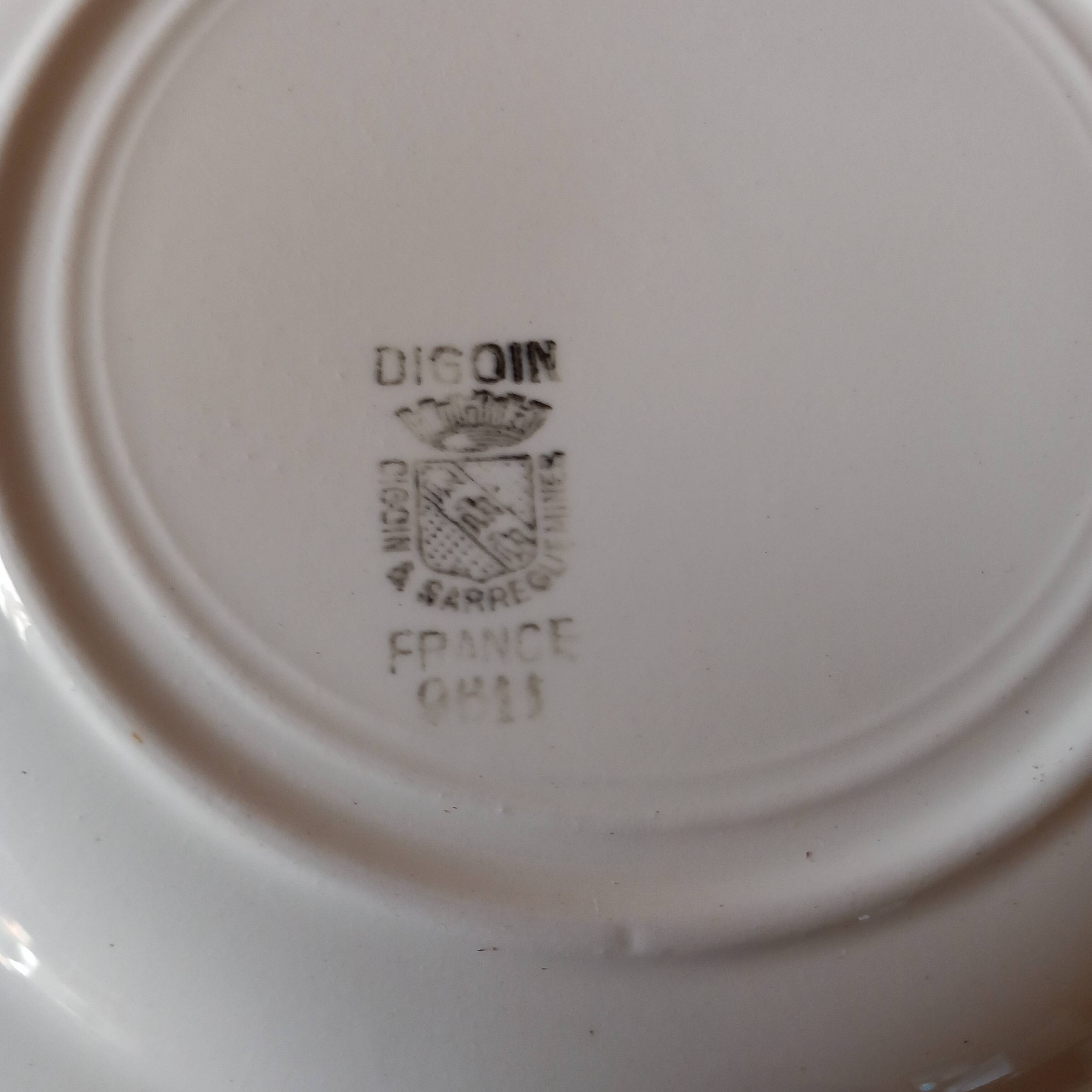 Set of 6 Digoin dessert plates