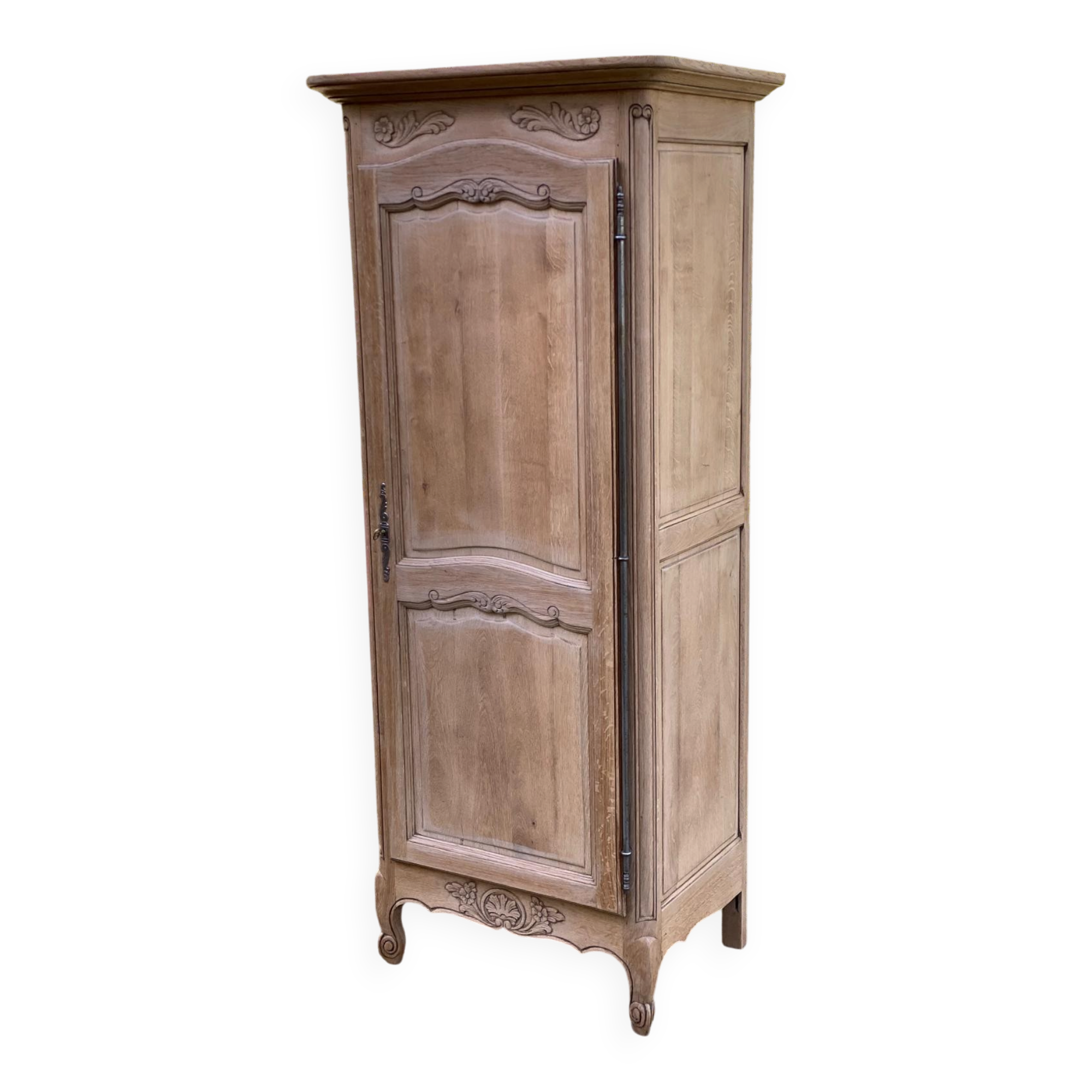Renovated Louis XV bonnetière dormitory wardrobe in solid oak.