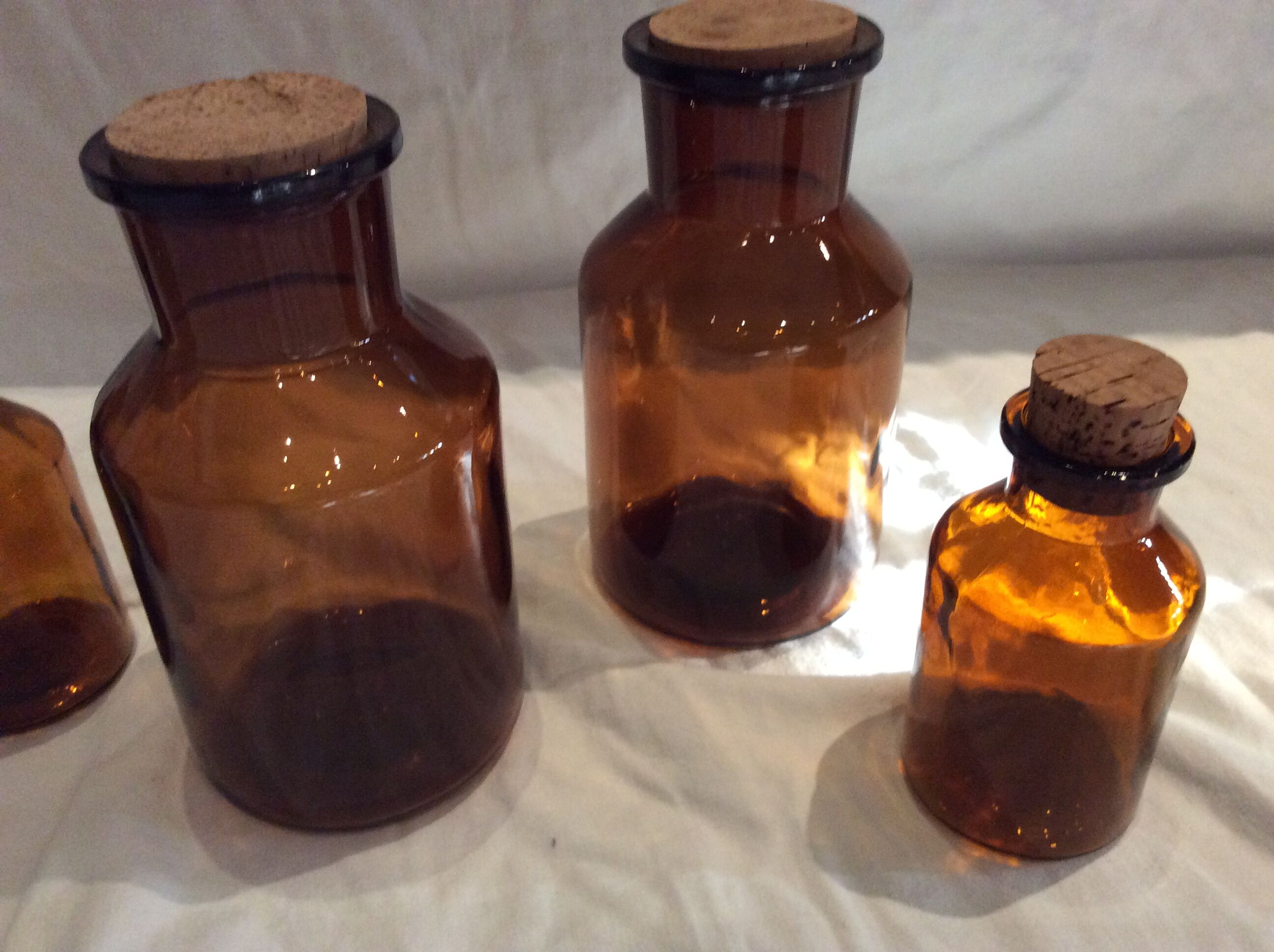 Lot of 5 bottles of apothecary