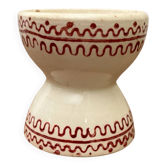 Ancien coquetier diabolo avec motifs bordeaux