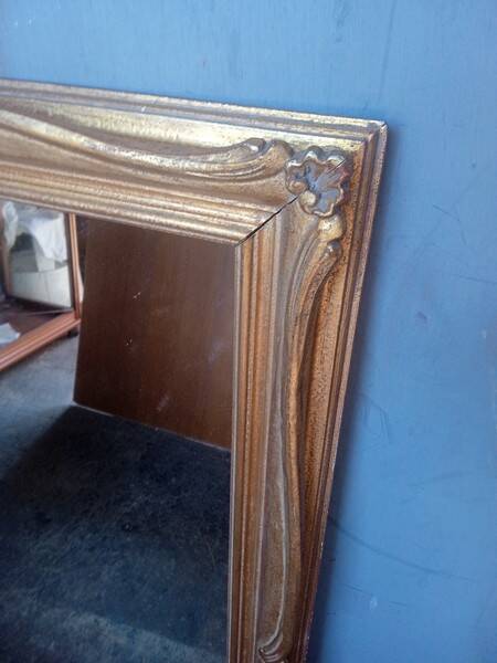 Louis XV mirror in gilded wood 110 cm