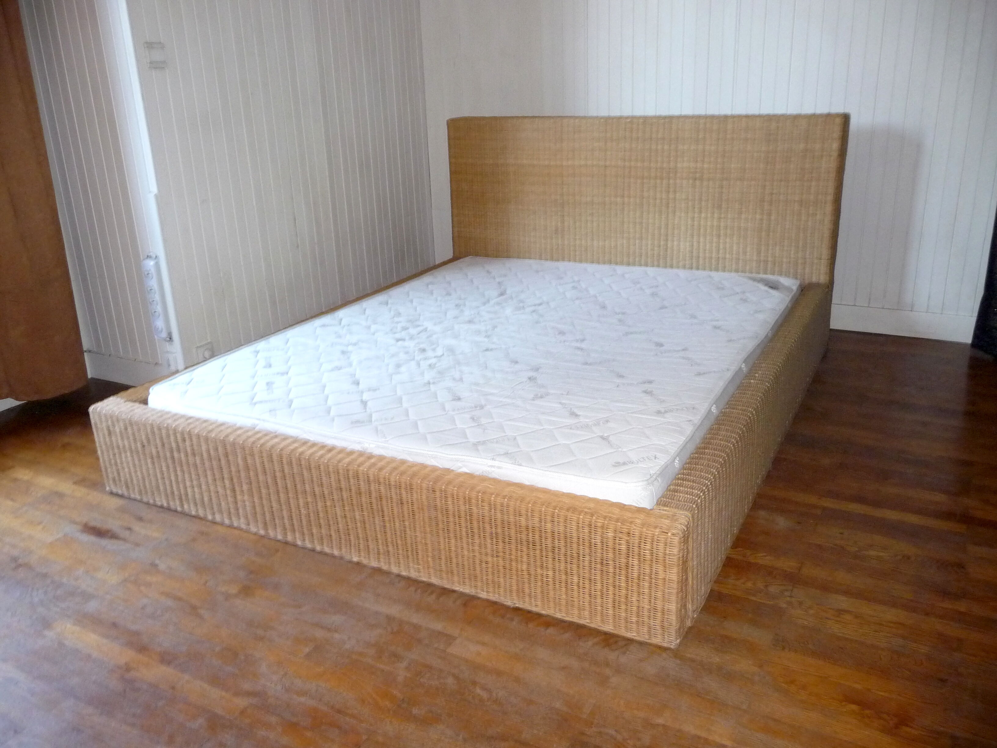 Vintage Habitat bed 1977 by Terence Conran