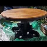 Oval table
