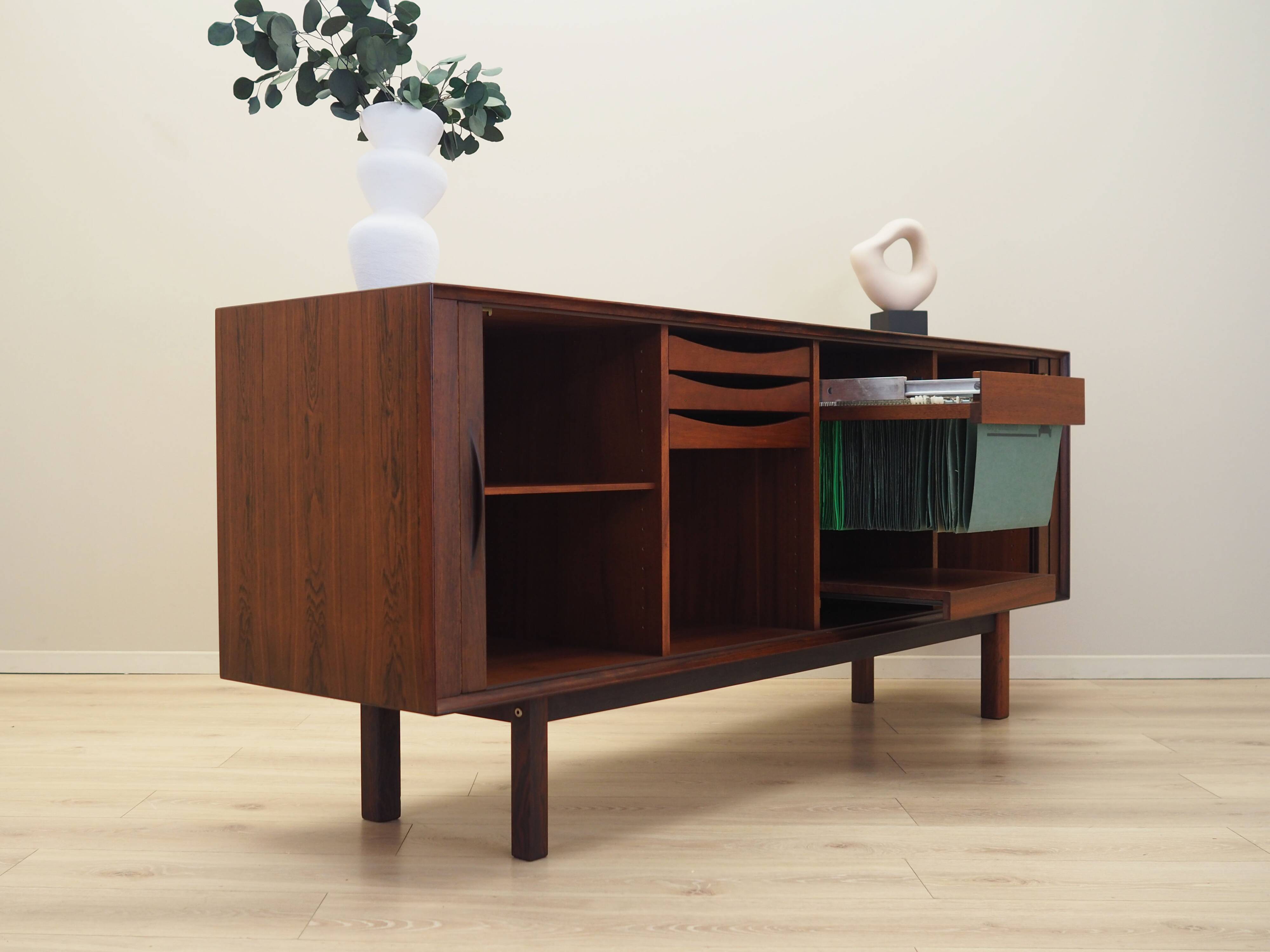 Rosewood sideboard, Danish design, 1960s, designer: Arne Vodder, production