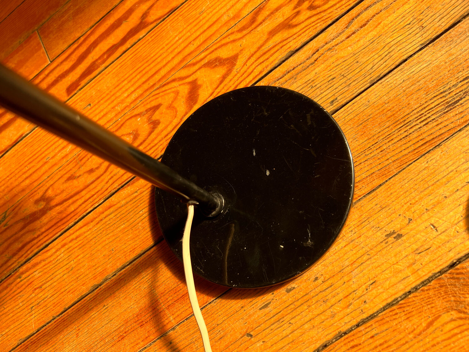 Amilux desk lamp