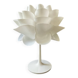 White artichoke tulip design table lamp