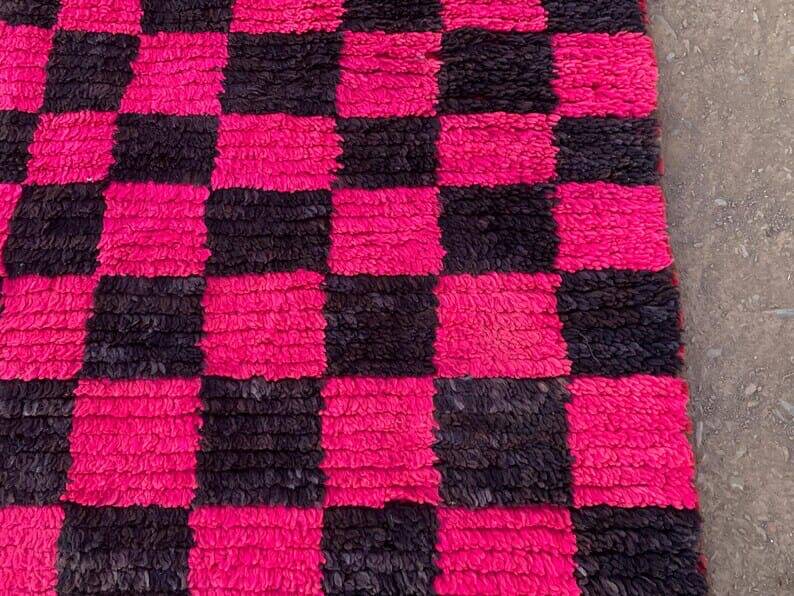 Handmade square Berber rug, size 150 x 250 cm