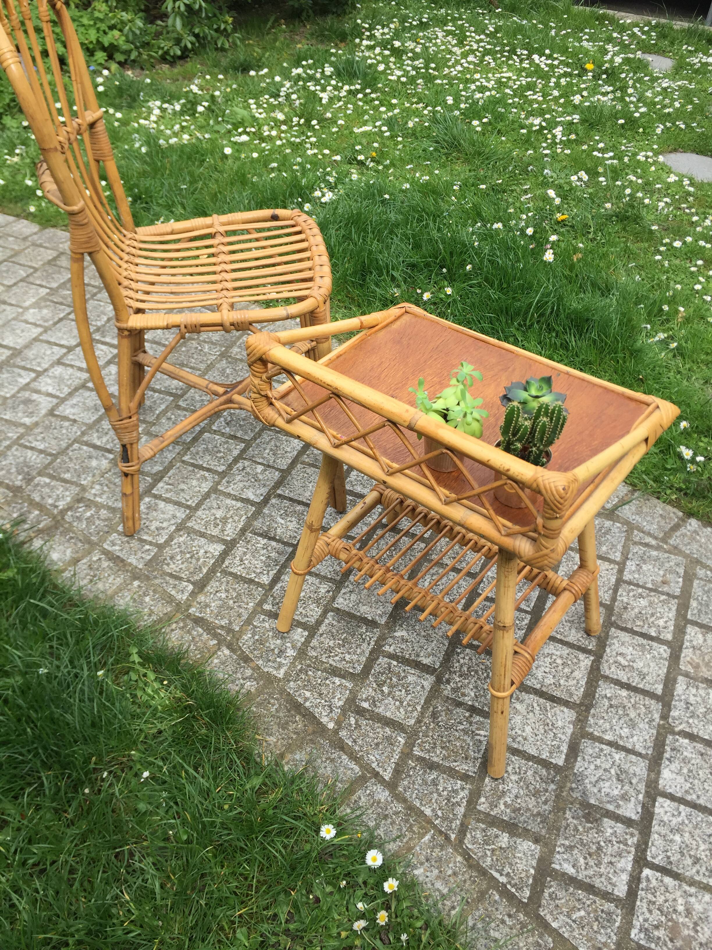 Bedside / side table rattan 1950 vintage