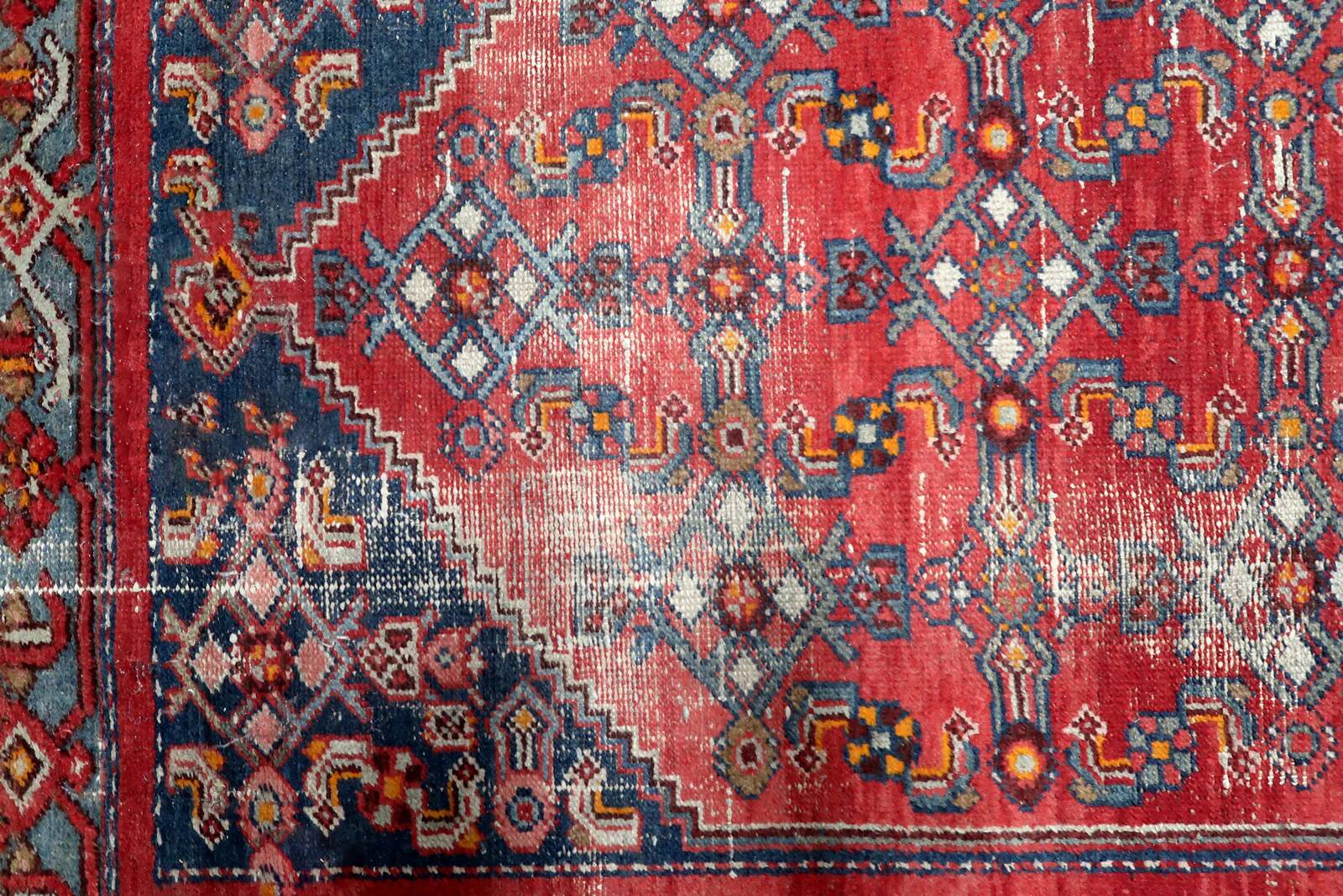 Antique Persian Hamadan handmade rug 129 x 203 cm 1920s - 1C1224