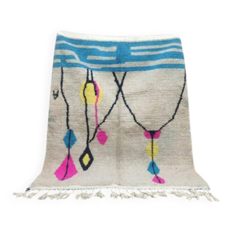 Traditional Moroccan rug 200cm x 300cm