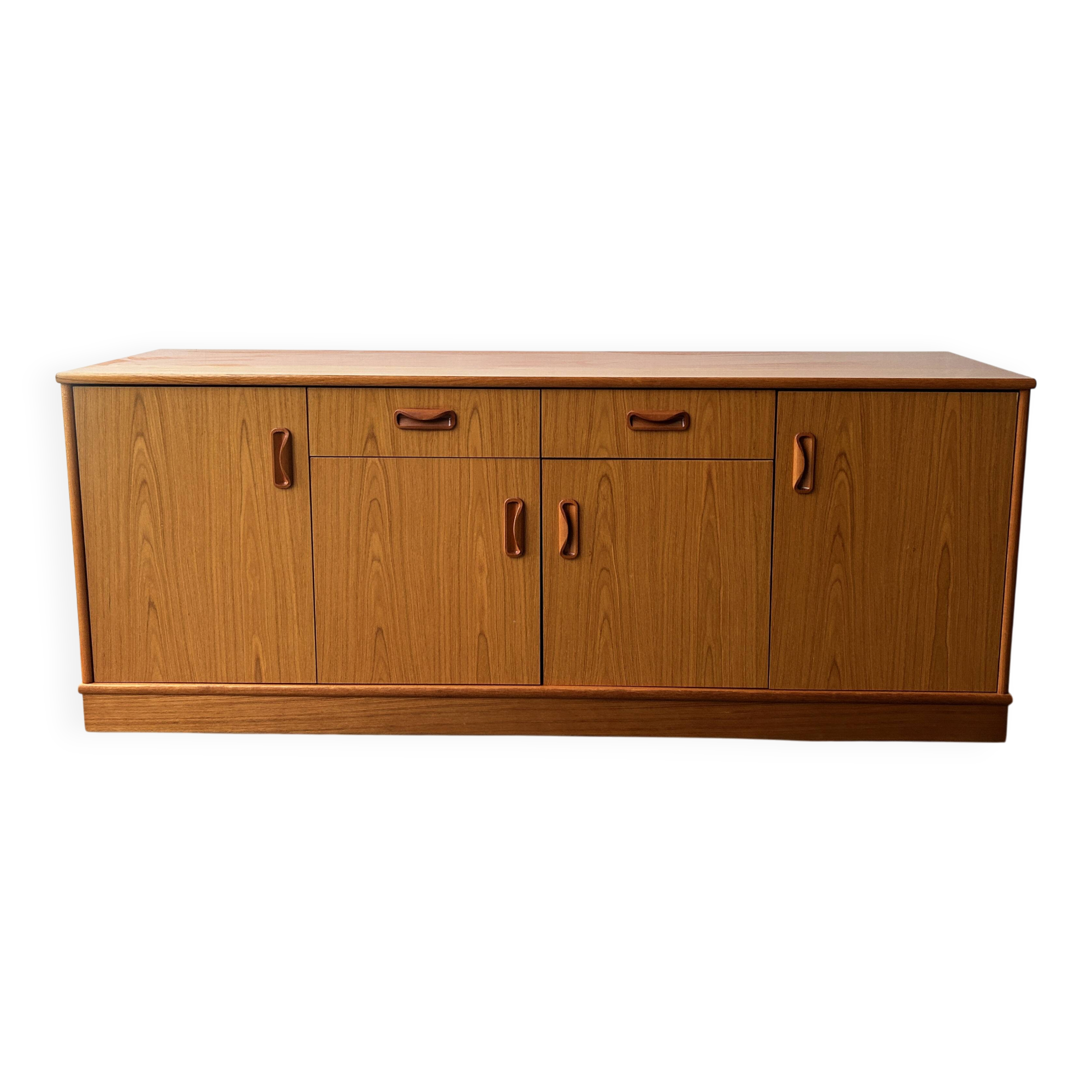 Rare 1960/70s Mid-Century teak G Plan Fresco sideboard by V B Wilkins