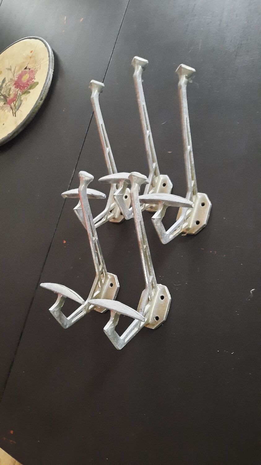 Set of 5 brushed aluminum coat hooks