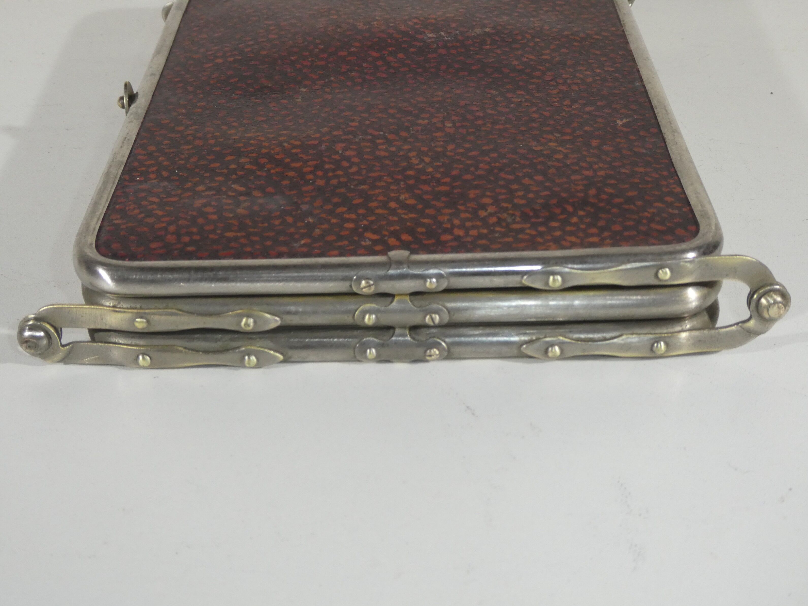 Tryptic barber mirror