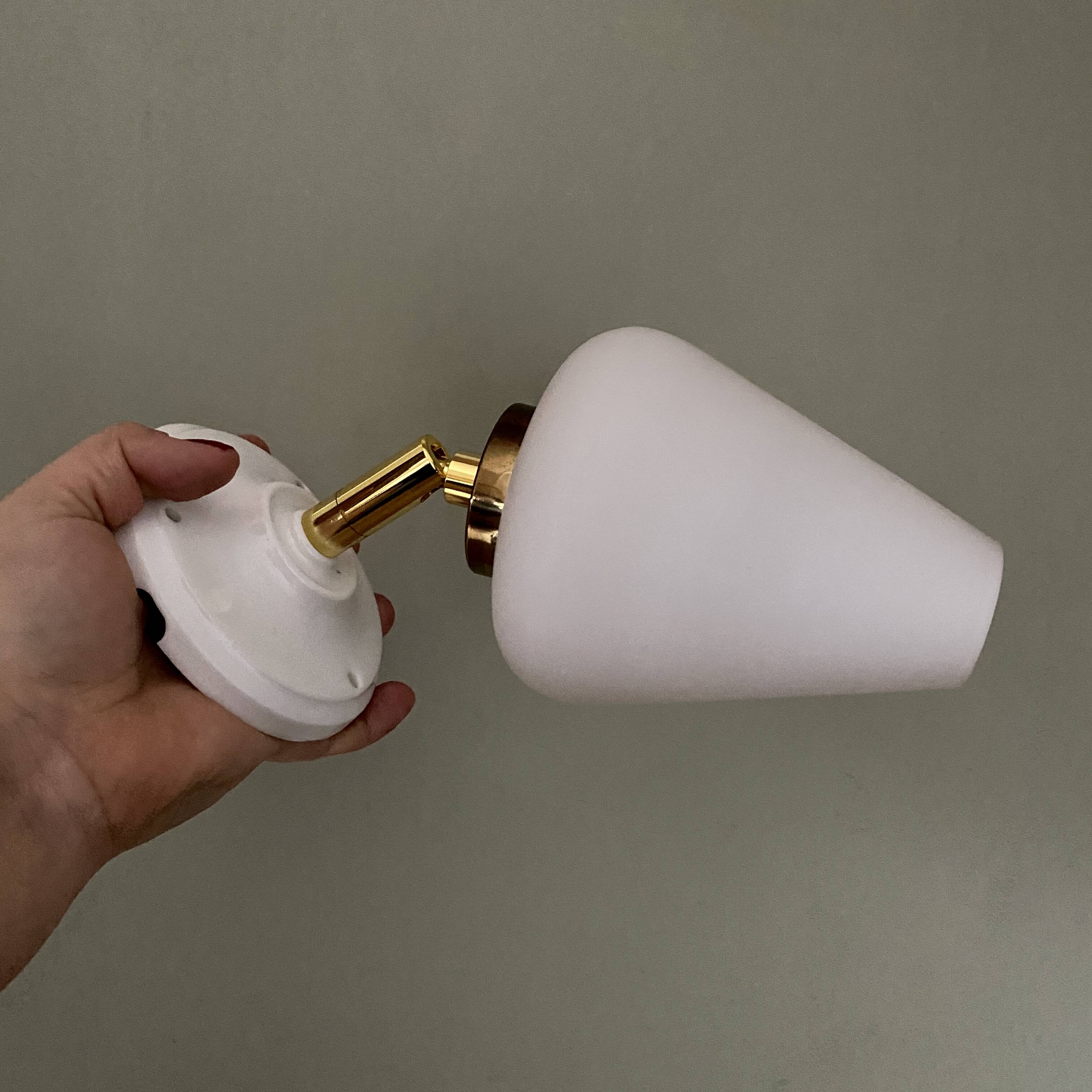 Vintage tulip wall light in white opaline