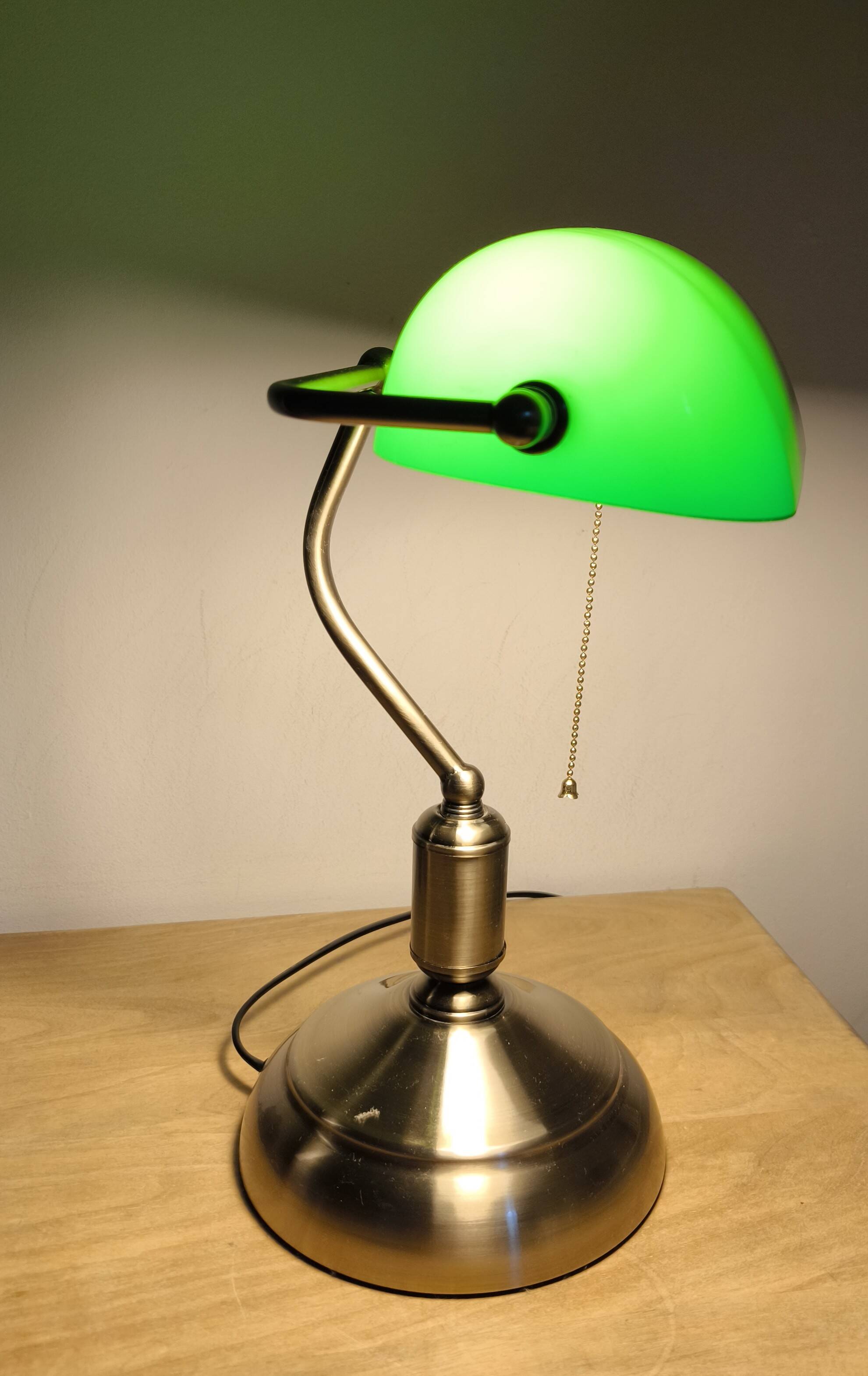 Bank lamp in opal green color años 80