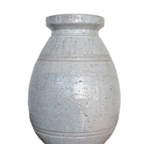 Light gray crisp enamel vase