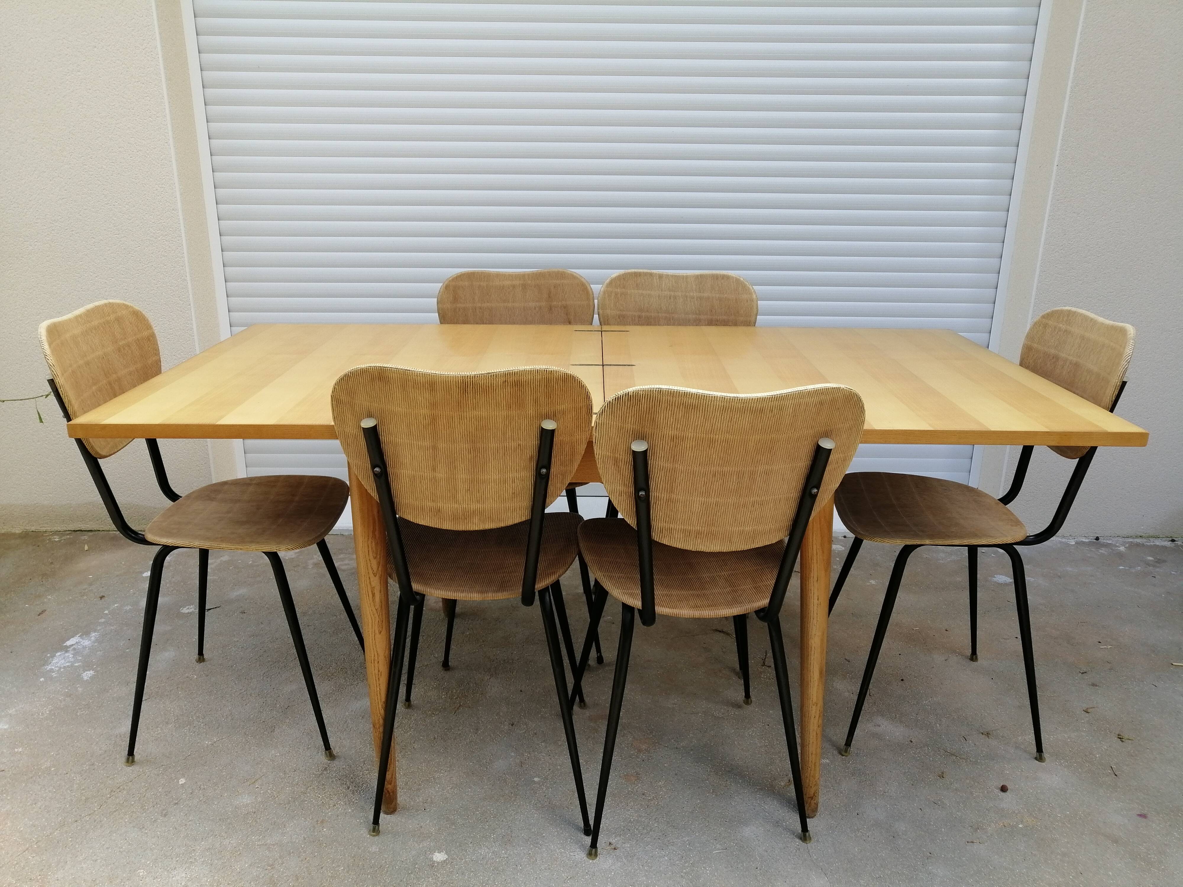 Table square portfolio 70s