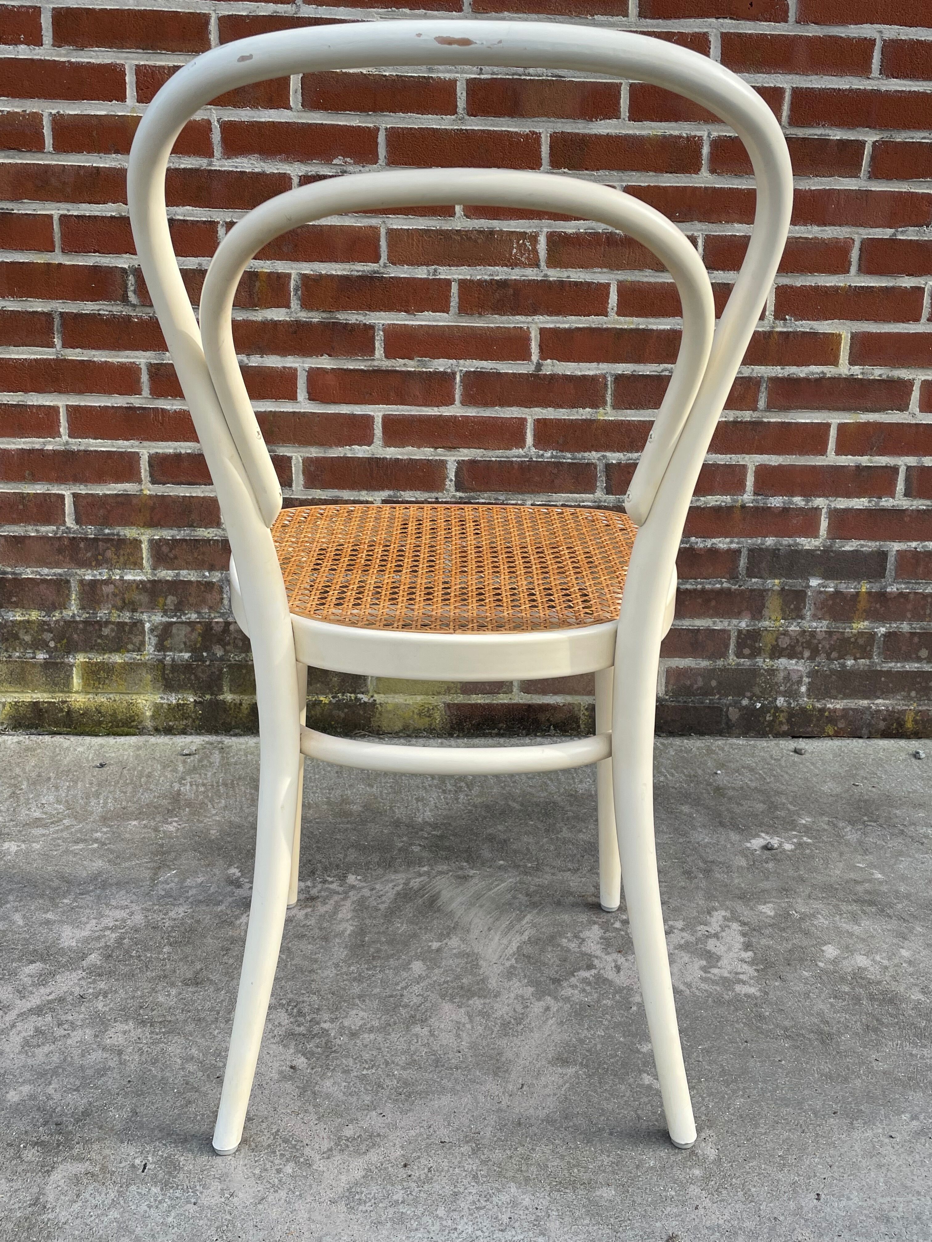 Vintage Thonet no 14 authentic white