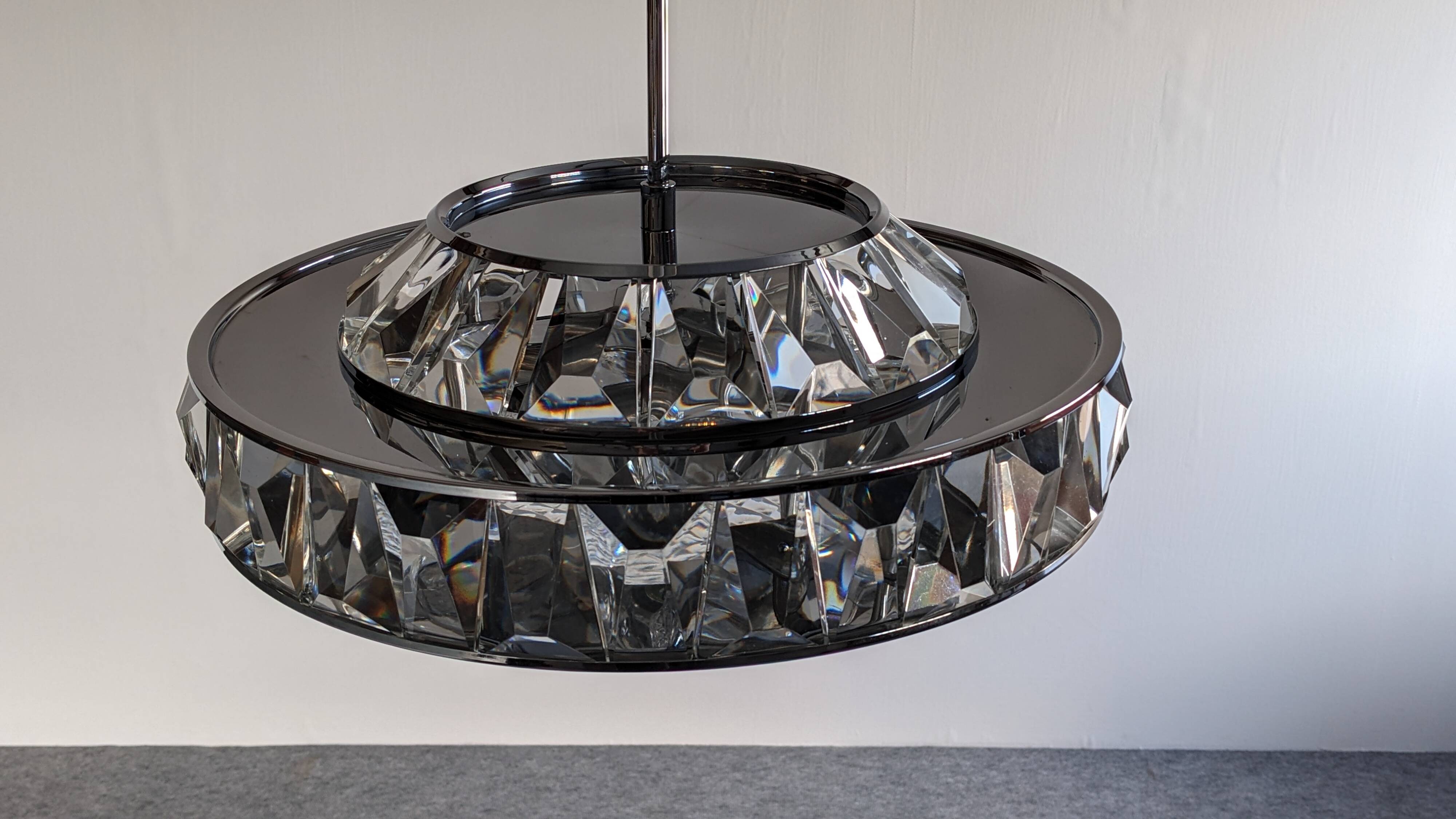 Lustre soucoupe en cristal par Kinkeldey, Autriche vers 1970