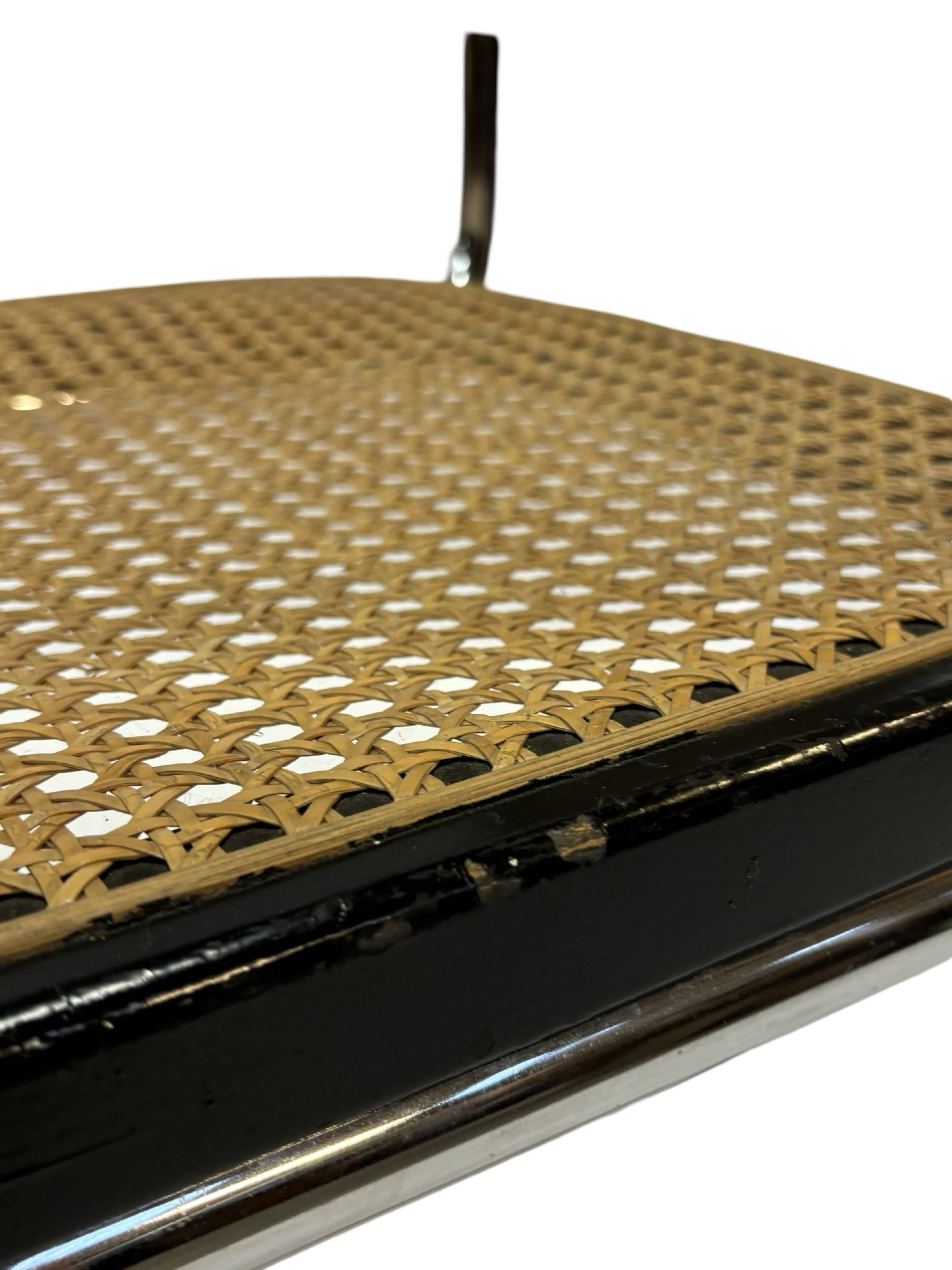 Cesca chair b32 model in chrome and black