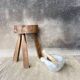 Tabouret brutaliste tripode