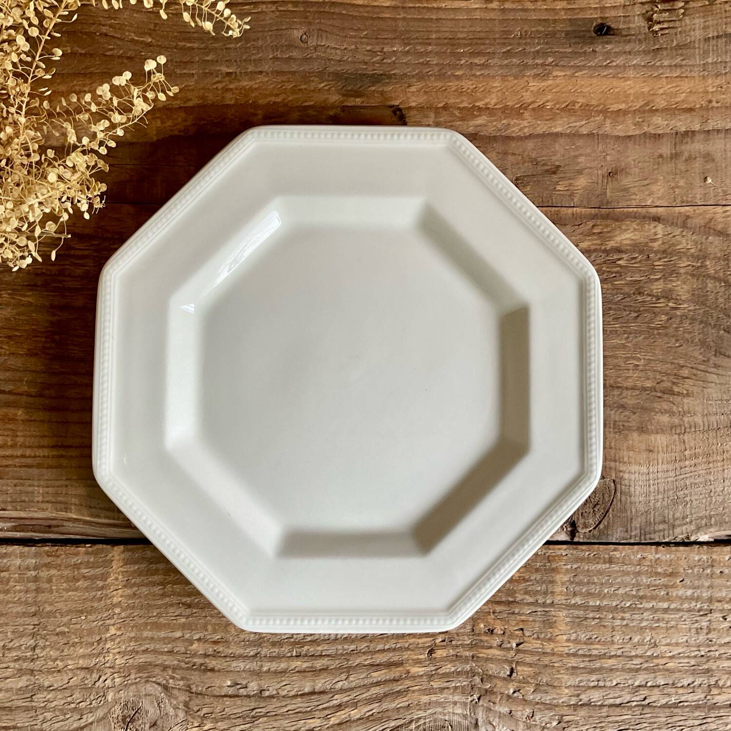 3 Johnson Brothers England Beaded Dessert Plates