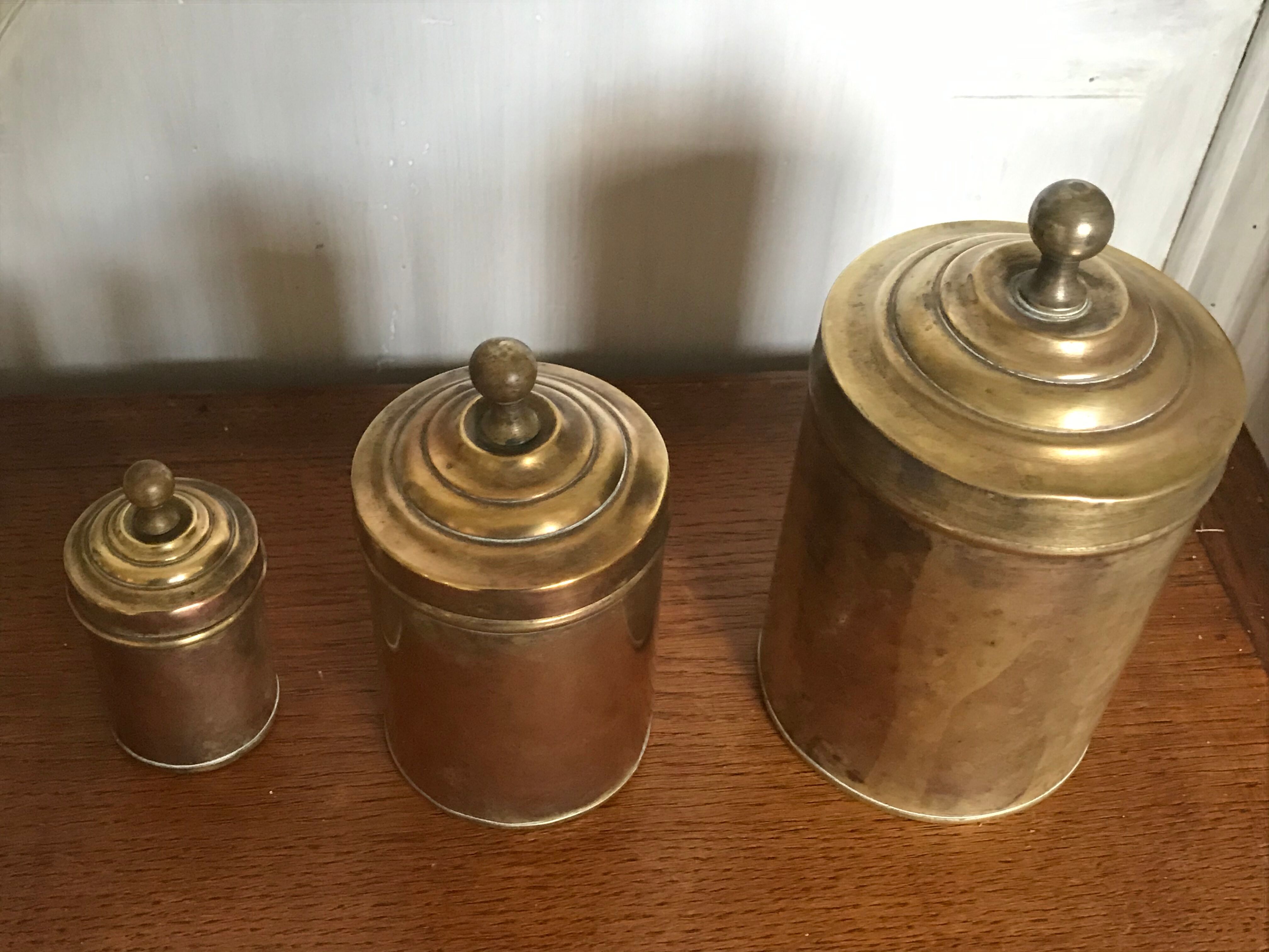 Brass gigognes boxes