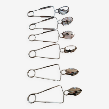 Metal snail tongs