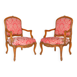 Paire de fauteuils cabriolet - style louis