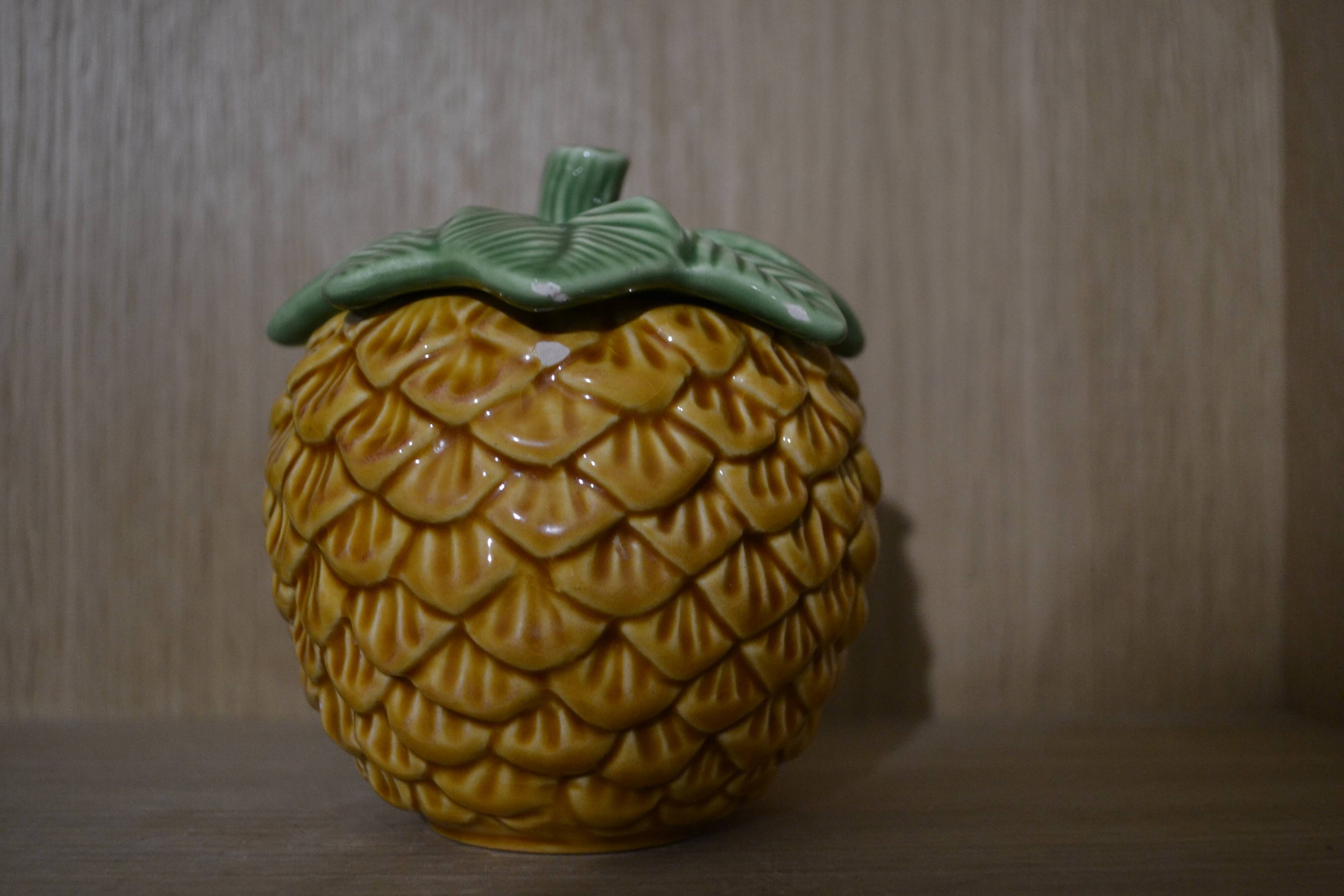 Jam pineapple in slurry