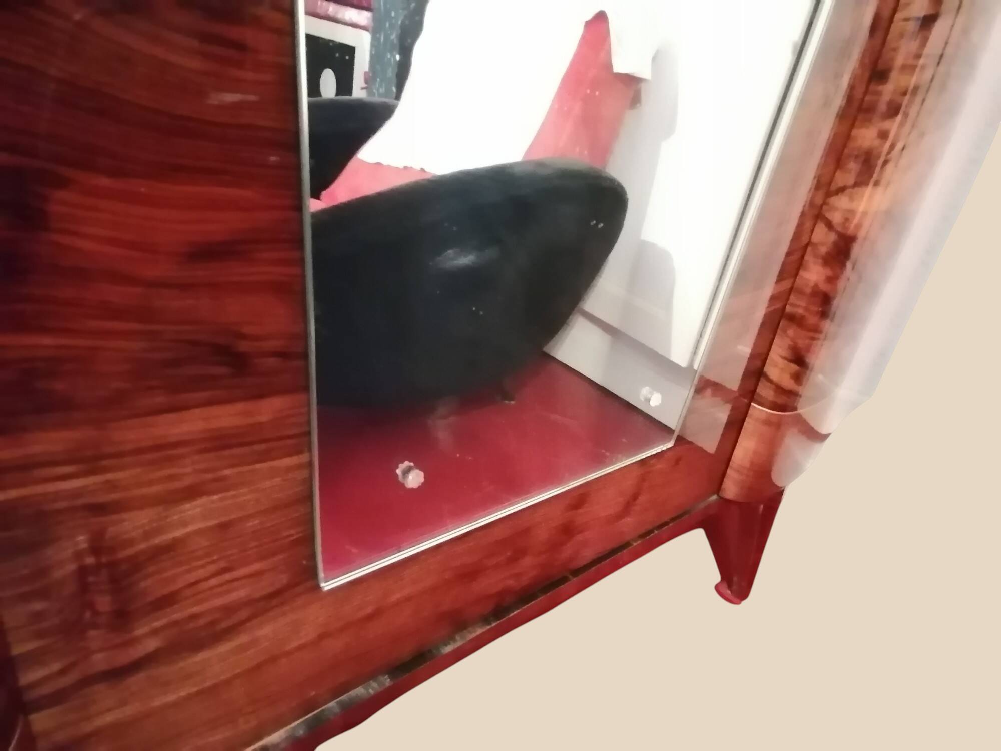 Armoire et Table de Chevet en Bois Laqué vintage - Ateliers Jacquelin