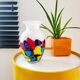 Multi color glazen vaas, primaire kleuren met wit glas