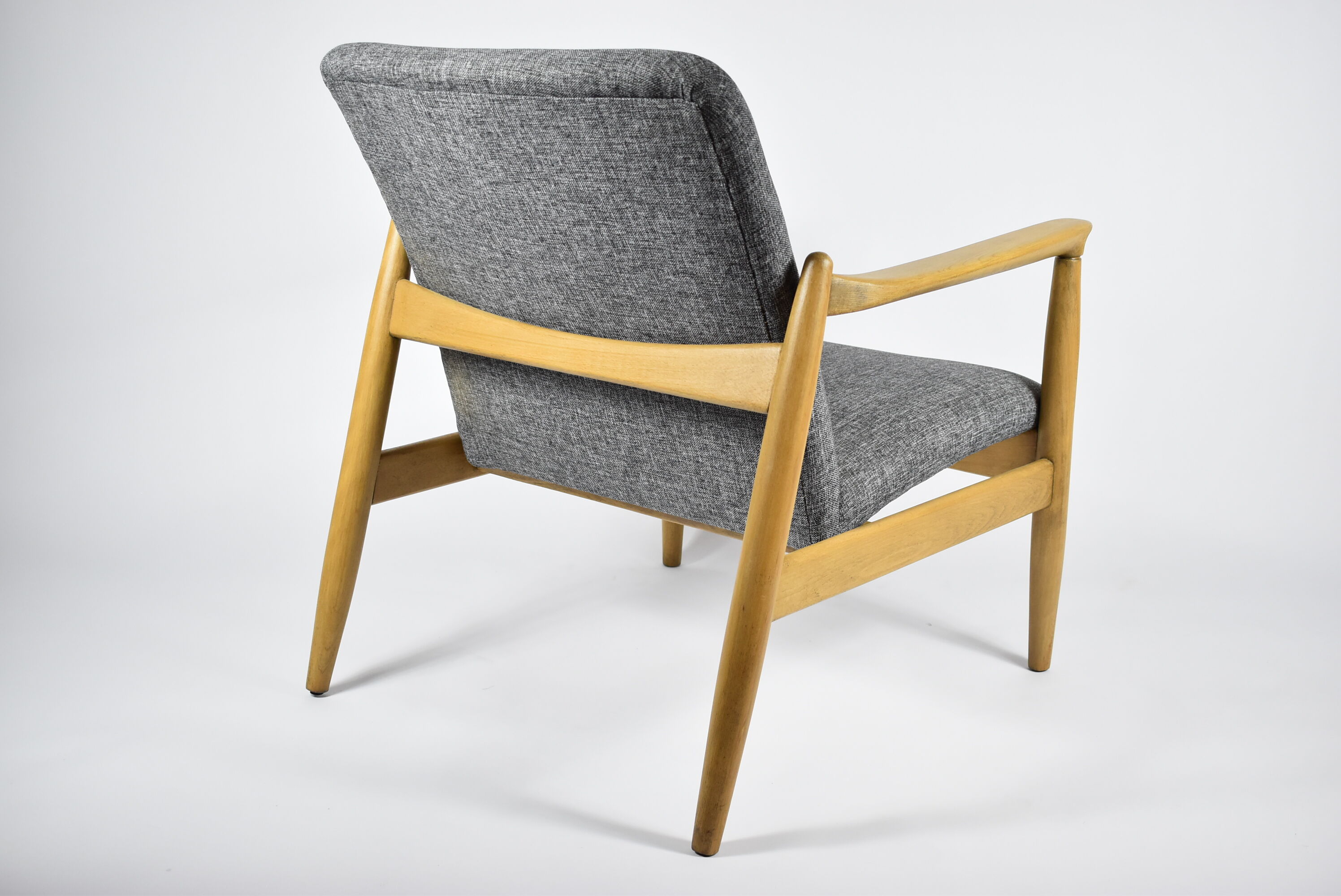 Original restored armchair GFM-64, designer E.Homa, 1960s, grey