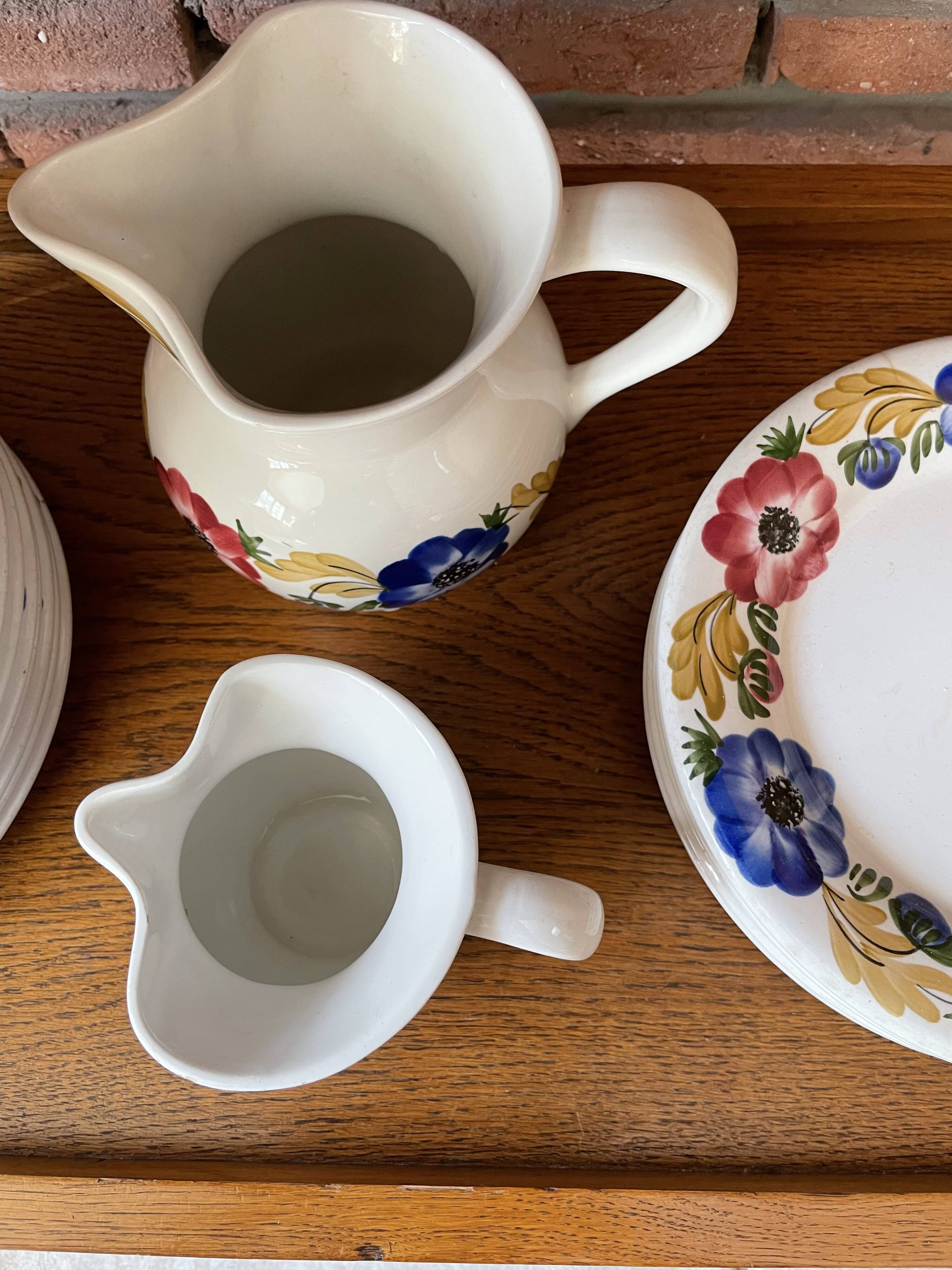 Set of 8 Ginori dessert plates