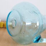 Carafe bleue en verre soufflé bullé