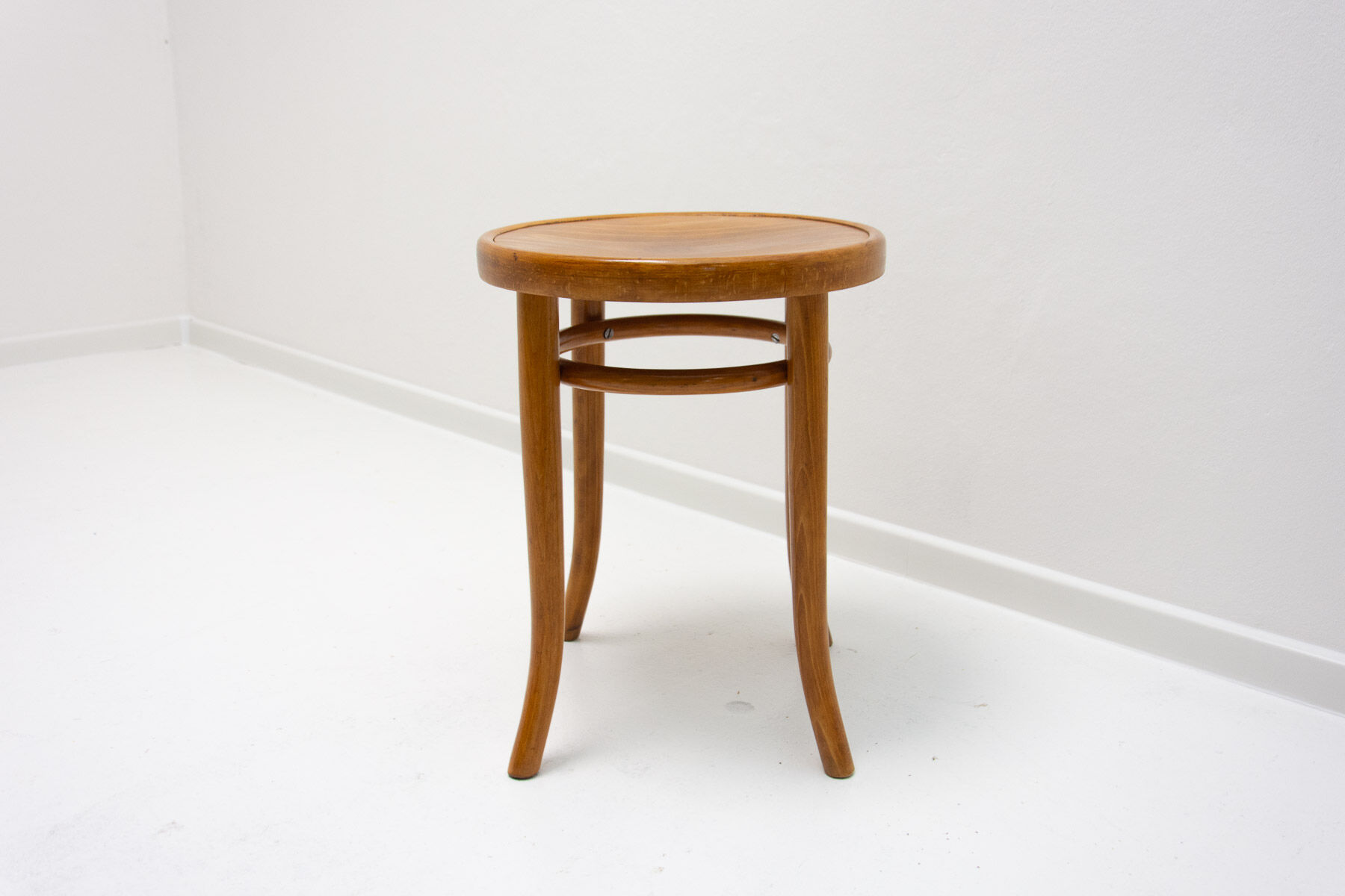 Thonet bentwood stool, 1920´s, czechoslovakia